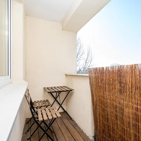 Апартаменты Olszowa 8 Riverside By Bookinghost *